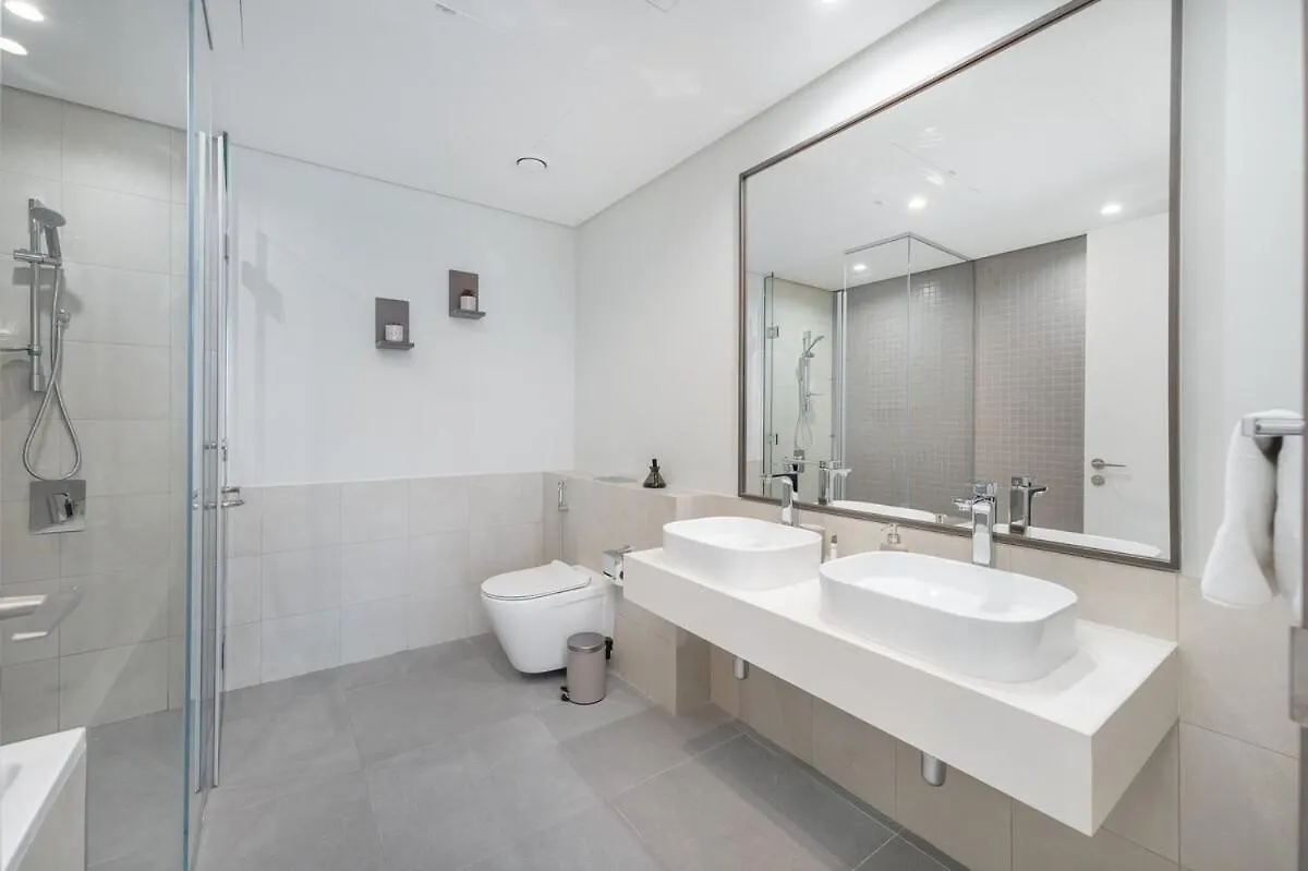 Charming 2-Bedroom Apartments At 1 Residences, Near Zabeel Park! Dubai