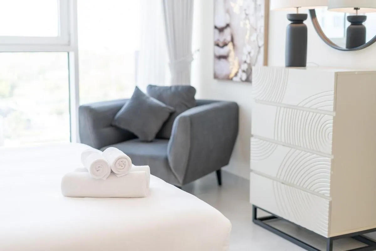 Charming 2-Bedroom Apartments At 1 Residences, Near Zabeel Park! Dubai